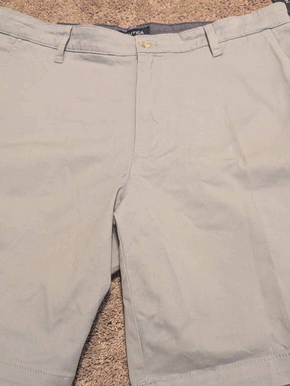 New With Tags Men's Nautica Classic Fit Deck Shorts Size 35